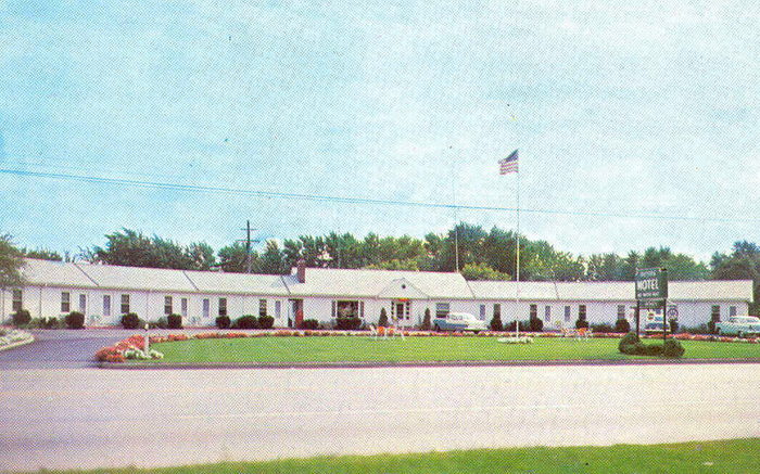 Ithaca Motel (Peters Motel) - Old Postcard (newer photo)